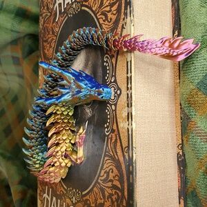 Multicolor Dragon Reptile Decor‎
